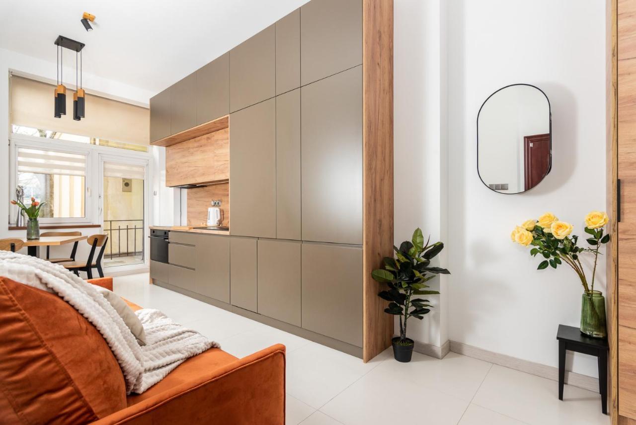 Premium Splendid Old Town Suites - By Upstairs Красков Екстериор снимка